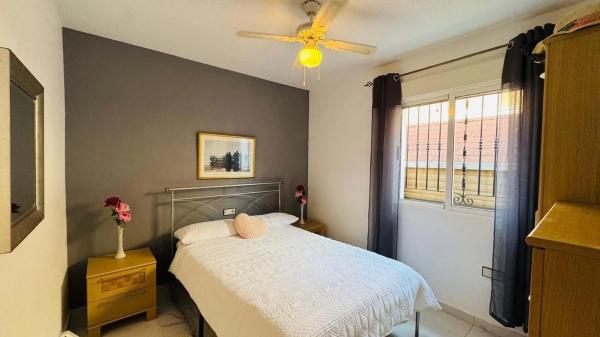 Chalet en Los Montesinos