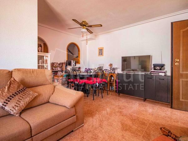 Chalet adosado en calle Algarrobo, 45 -39