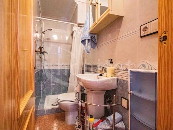 Chalet adosado en calle Algarrobo, 45 -39