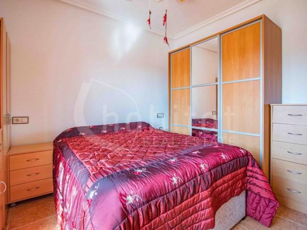 Chalet adosado en calle Algarrobo, 45 -39