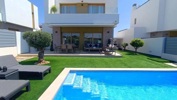 Chalet en Desamparados-Hurchillo-Torremendo