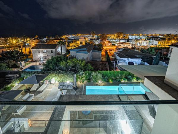 Chalet en Barrio La Zenia