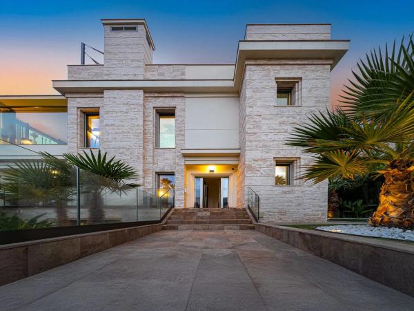 Chalet en Barrio La Zenia