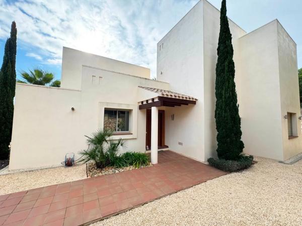 Casa independiente en calle Fontanella