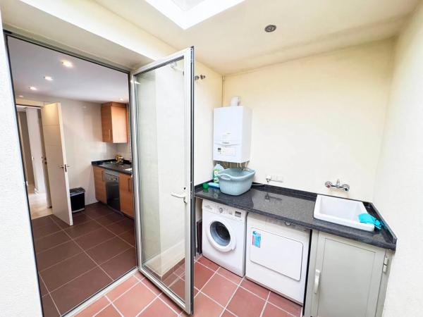 Casa independiente en calle Fontanella