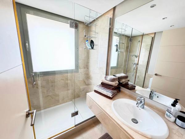 Casa independiente en calle Fontanella