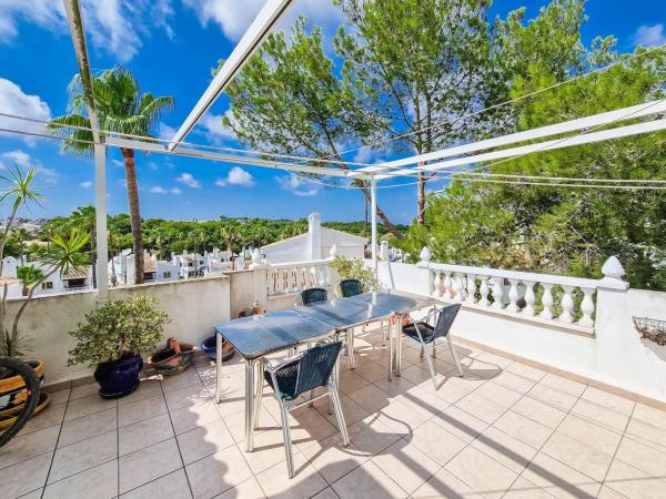 Chalet adosado en calle Joaquin Turina