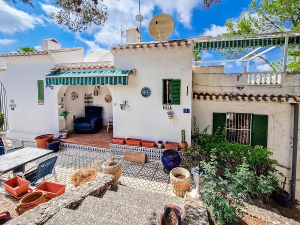 Chalet adosado en calle Joaquin Turina