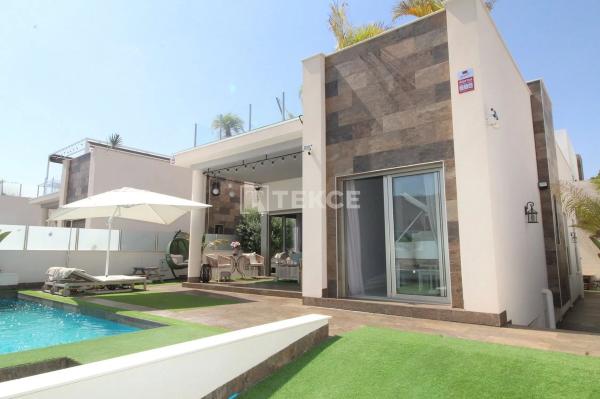 Casa independiente en calle Guadalquivir