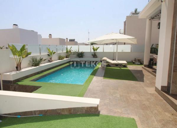 Casa independiente en calle Guadalquivir