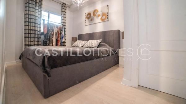 Chalet pareado en calle Almorávides, 10