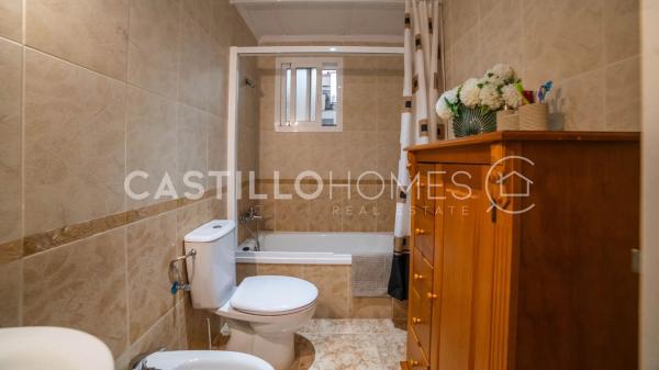 Chalet pareado en calle Almorávides, 10