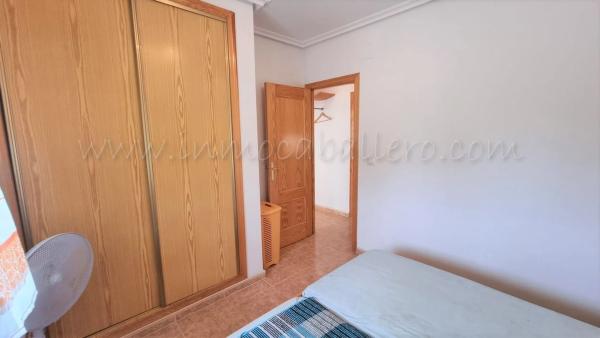 Chalet adosado en Cl Semilleros