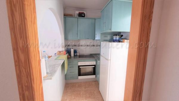 Chalet adosado en Cl Semilleros