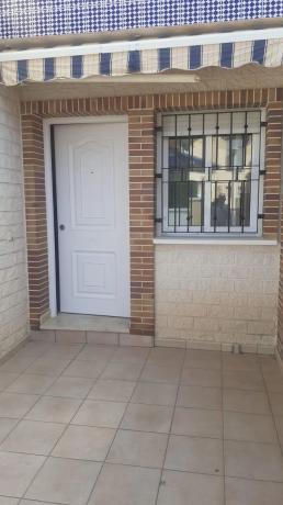 Chalet adosado en avenida de Europa, 25