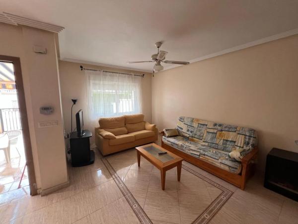 Chalet adosado en avenida de Europa, 25