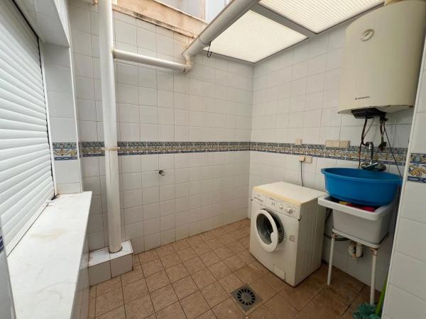 Chalet adosado en avenida de Europa, 25