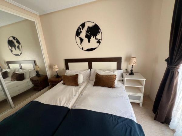 Chalet adosado en avenida de Europa