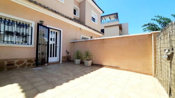 Chalet en Torre de la Horadada