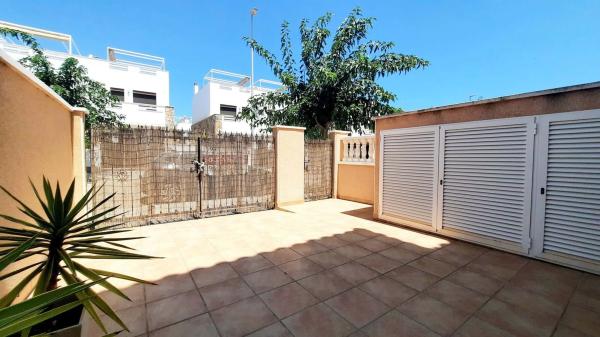 Chalet en Torre de la Horadada