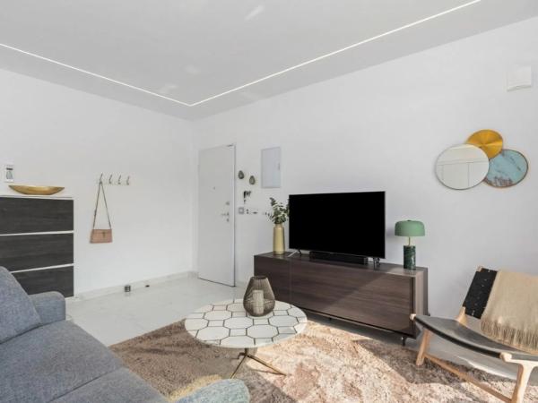 Casa independiente en avenida de la Libertad