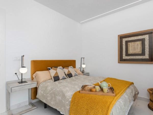 Casa independiente en avenida de la Libertad