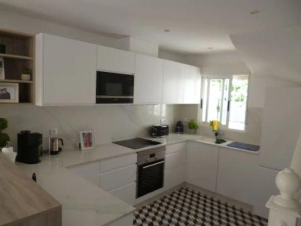 Chalet en Zona Pueblo