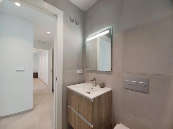 Casa independiente en calle Calderón de la Barca