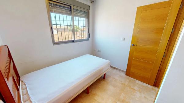 Chalet pareado en calle Galua, 16