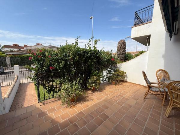 Chalet adosado en avenida Río Segura, 76