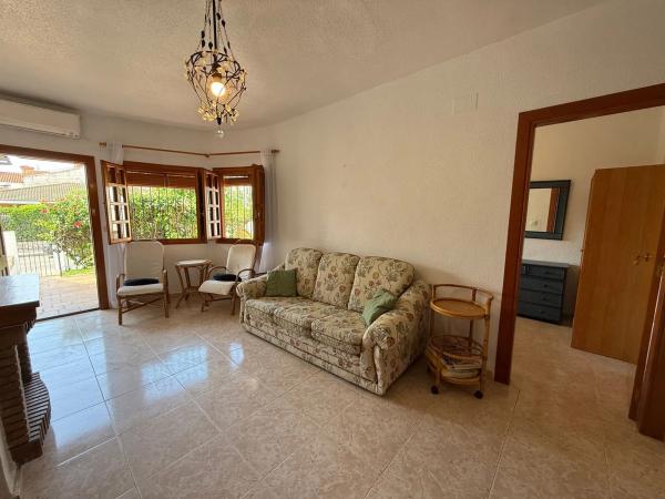 Chalet adosado en avenida Río Segura, 76