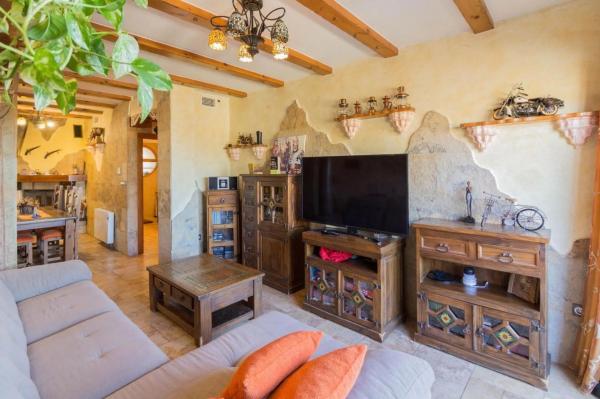 Casa independiente en calle Poeta Miguel Hernández