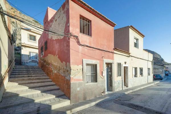 Chalet adosado en calle Gabriel Miró, 43