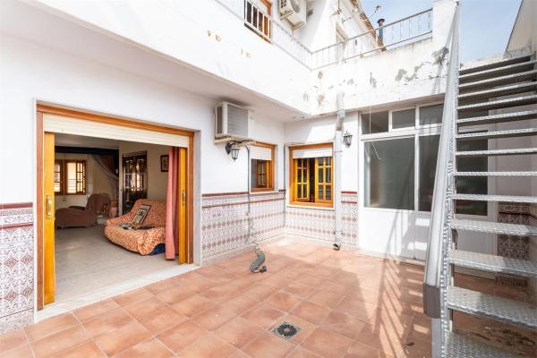 Casa independiente en calle Nuestra Señora del Rosario