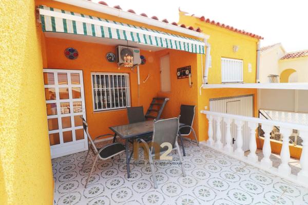 Casa independiente en avenida Juan Carlos i