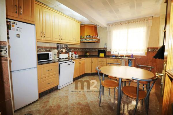 Casa independiente en avenida Juan Carlos i