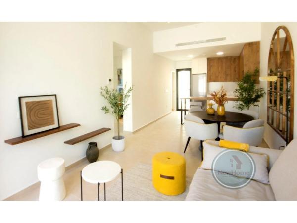 Casa independiente en avenida Príncipe de Asturias