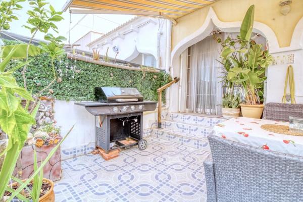 Chalet adosado en avenida Poniente Balcón Costa