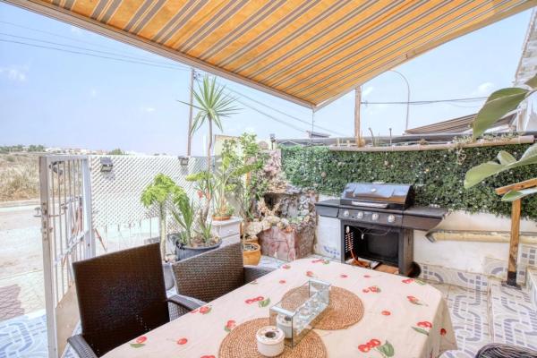 Chalet adosado en avenida Poniente Balcón Costa