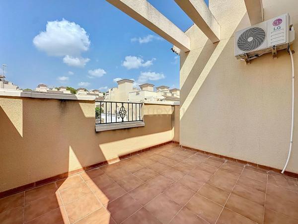 Chalet adosado en calle lo Bojosa, 14