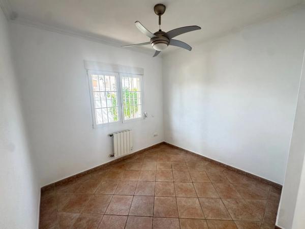 Chalet en San Miguel de Salinas