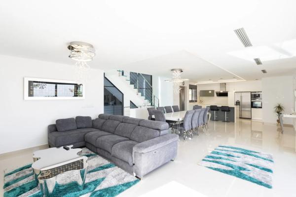 Chalet en San Miguel de Salinas