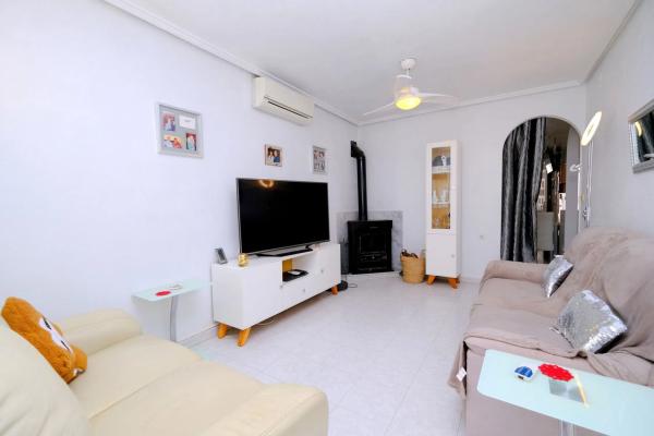 Chalet en San Miguel de Salinas