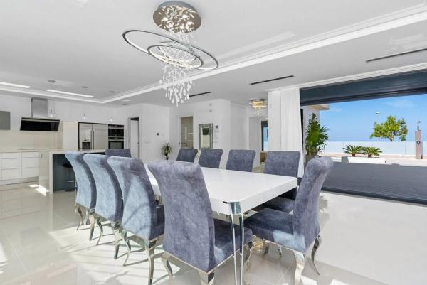 Chalet en calle Rafael Narbona