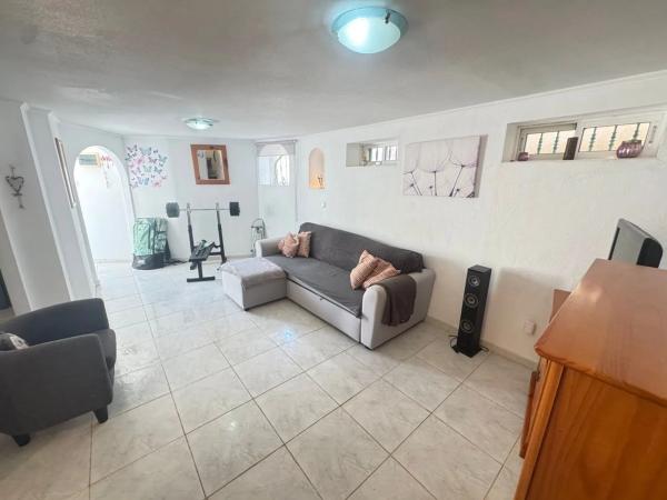 Chalet en San Miguel de Salinas