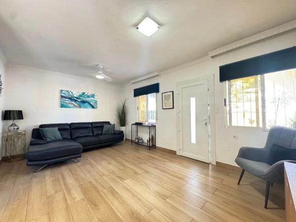 Chalet en San Miguel de Salinas