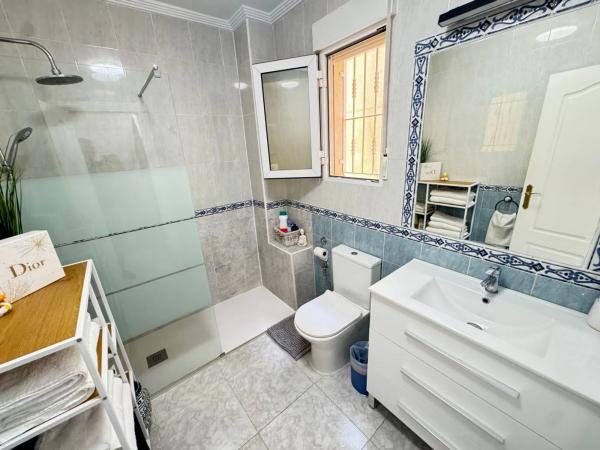 Chalet en San Miguel de Salinas