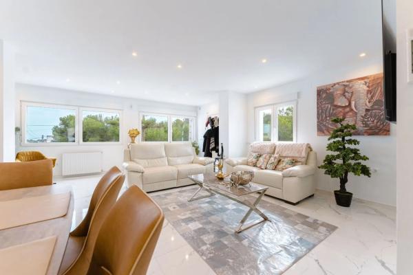 Chalet en carretera San Miguel de Salinas