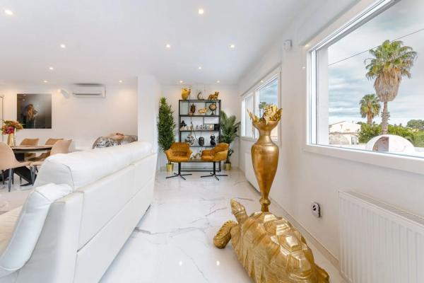 Chalet en carretera San Miguel de Salinas