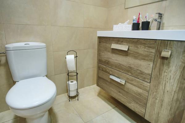 Chalet adosado en Cl Igualada Blue Lagoon